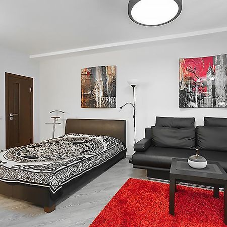 Swedish Studio At Myasnikova Apartament Mińsk Pokój zdjęcie